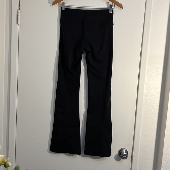 A4 womens wide leggings - Picture 3 of 11